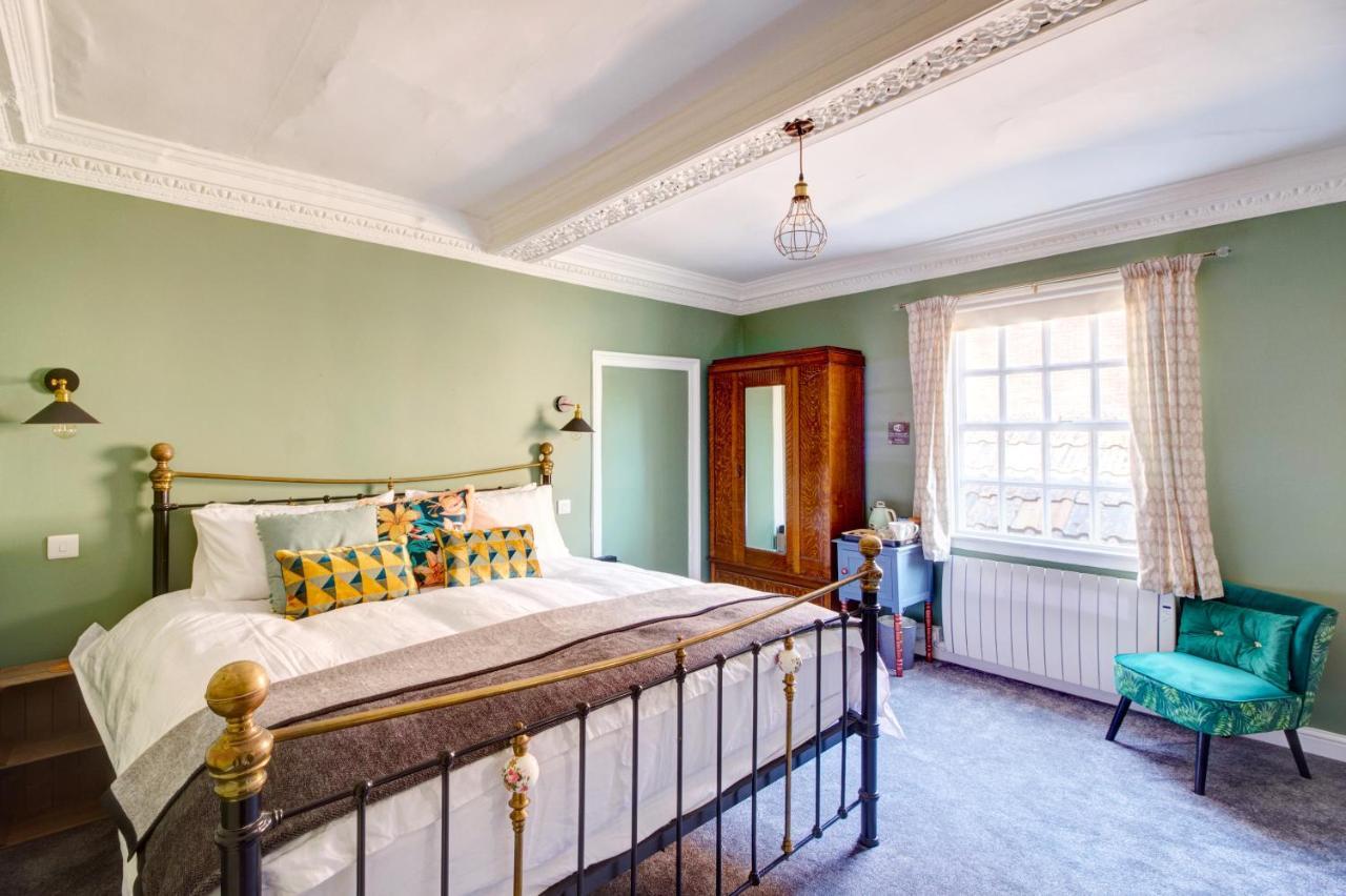 Bed and Breakfast Green Parrot House Devizes Exterior foto